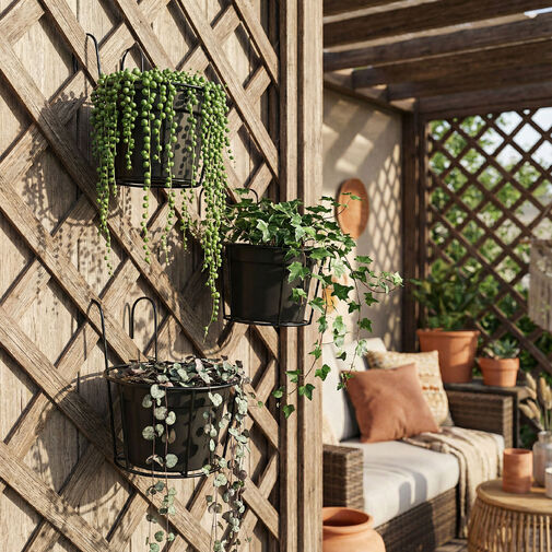 11564B • Erkélykorlátra akasztható fém kosár - virágcserepek rögzítéséhez - 18 cm - fekete